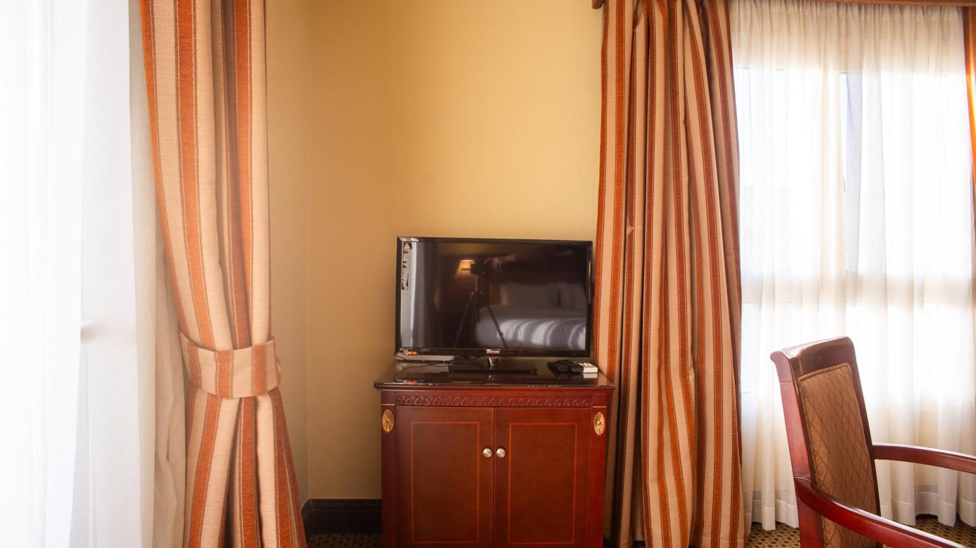 The Villa 604 Powered By Look Kairo Bagian luar foto